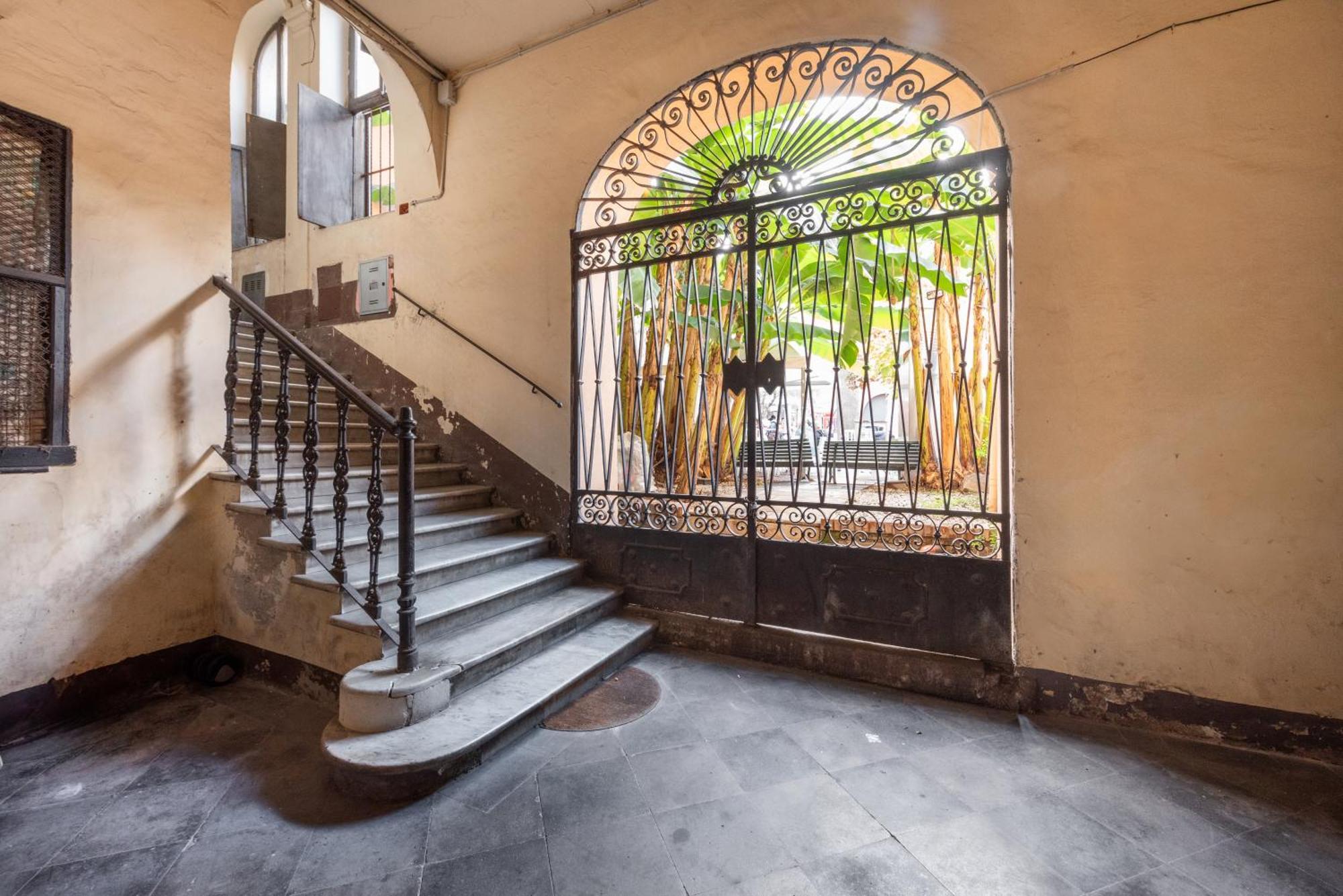 Colosseo 62 Apartment Roma Ngoại thất bức ảnh