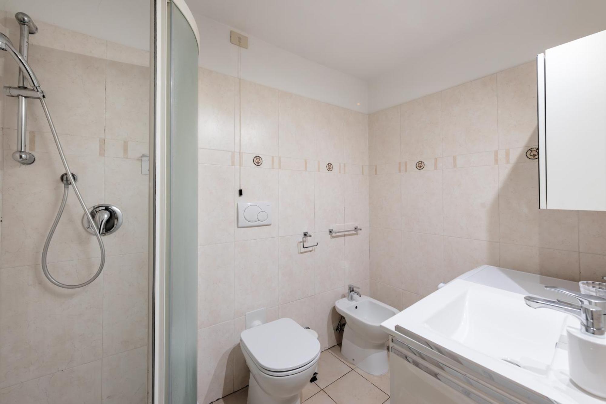 Colosseo 62 Apartment Roma Ngoại thất bức ảnh
